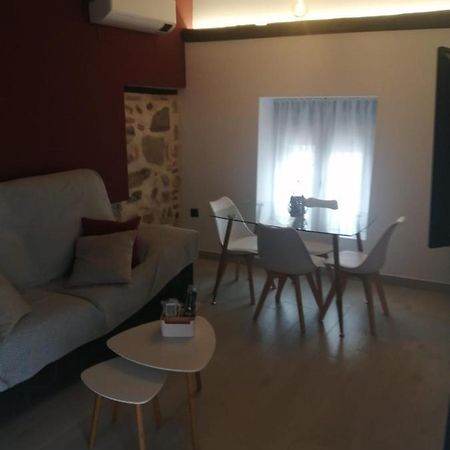 Pozo De Las Nieves Apartment Orgaz Luaran gambar