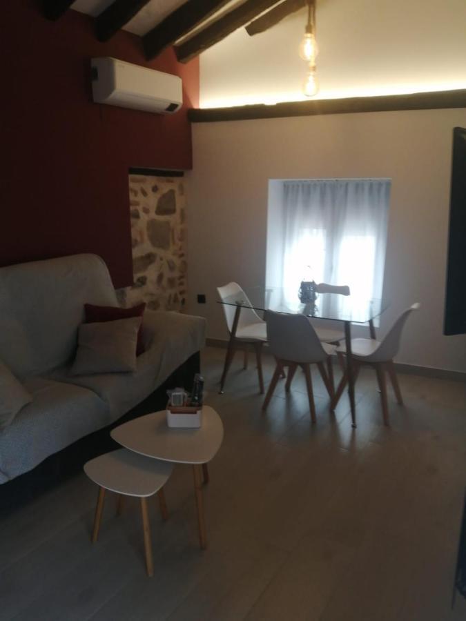 Pozo De Las Nieves Apartment Orgaz Luaran gambar